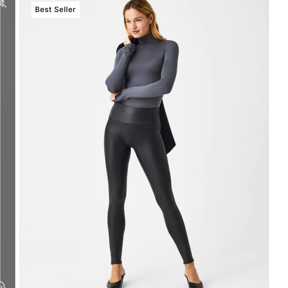 Spanx faux leather leggings in size M